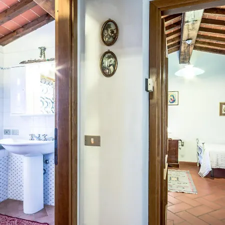 Tribolina By Interhome * Cavriglia